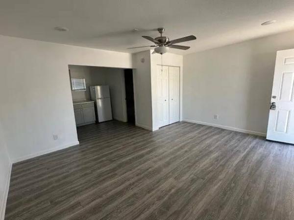 Photo 1 of 2 of home located at 1707 E. Apache Blvd, #A6 Tempe, AZ 85281