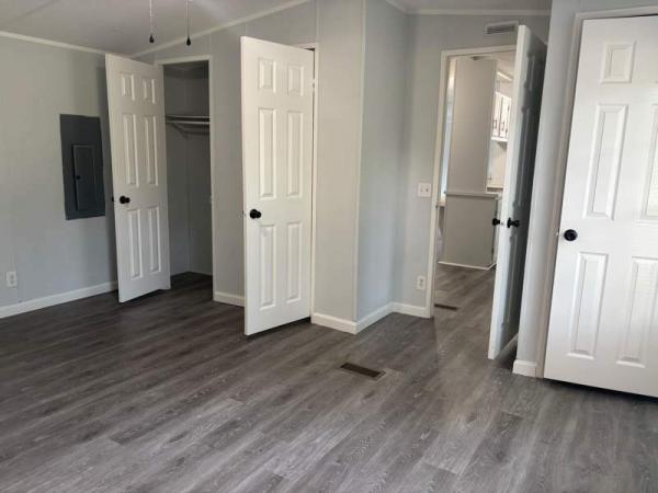 1994 Fleetwood Manufactured Home
