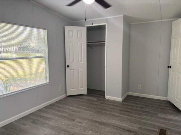 1994 Fleetwood Manufactured Home