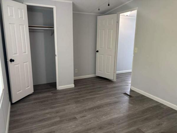 1994 Fleetwood Manufactured Home