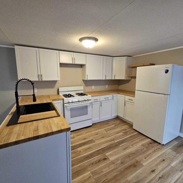 1996 Redman Mobile Home For Sale
