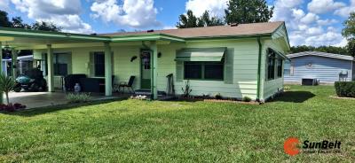Photo 3 of 68 of home located at 6002 Oakmont Avenue Ocala, FL 34472