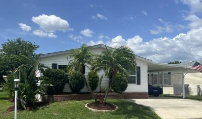 Photo 2 of 30 of home located at 107 Heather Lane Parrish, FL 34219