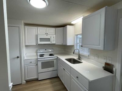 Photo 5 of 17 of home located at 33 Las Palmas Drive, Lot 80 Edgewater, FL 32132