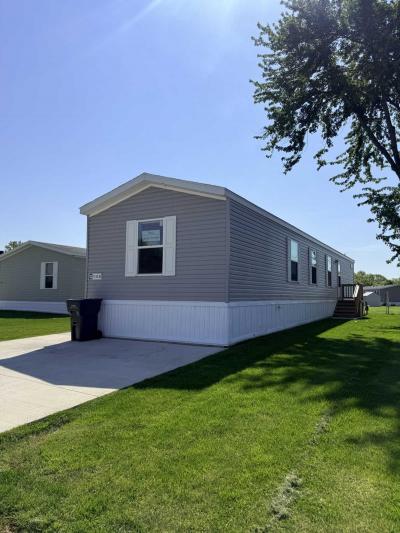 Photo 5 of 31 of home located at 5318 Bart Dr #405 Casco, MI 48064