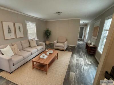 Photo 3 of 11 of home located at 356 Bayhead Dr #41 Tallahassee, FL 32304