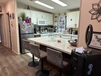Photo 5 of 13 of home located at 4464 Arlington Park Dr Lot #88 Lakeland, FL 33801