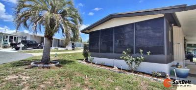 Photo 4 of 72 of home located at 6998 Ardmore Drive Unit A Ocala, FL 34472