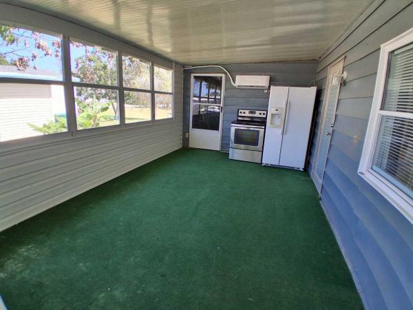 1987 Manufactured Home