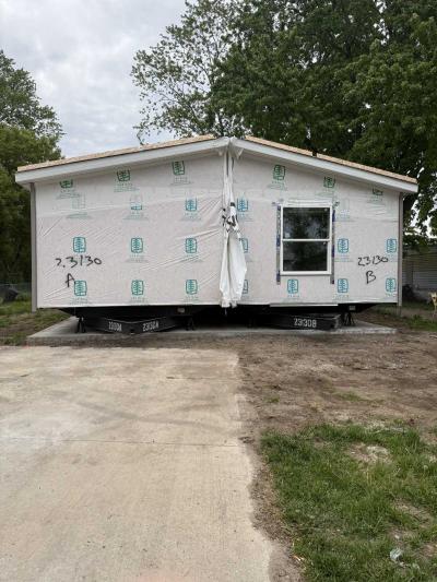 Photo 2 of 10 of home located at 8750 Sheridan Road, Lot 21 Kenosha, WI 53141
