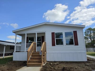 Mobile Home at 46 C St SW Navarre, OH 44662