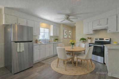 Photo 3 of 6 of home located at 1375 Pasadena Ave. S., #503 South Pasadena, FL 33707