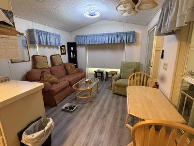 Photo 2 of 11 of home located at 21 Tarpon Drive Sebring, FL 33876