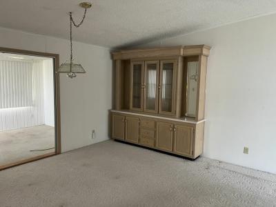 Photo 5 of 20 of home located at 3703 Buena Vista Way South Ellenton, FL 34222