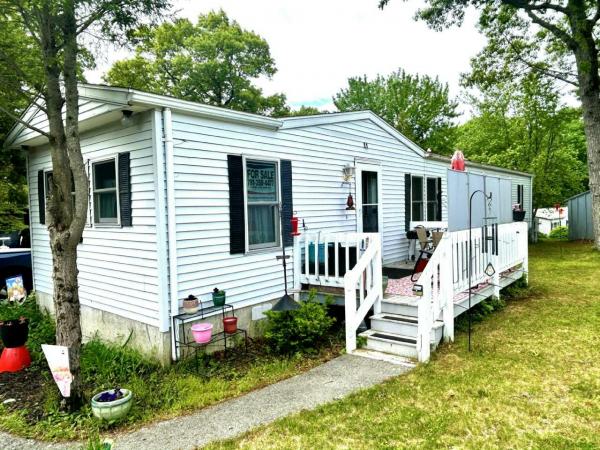 Photo 1 of 2 of home located at 11 Chestnut Circle Rockland, MA 02370