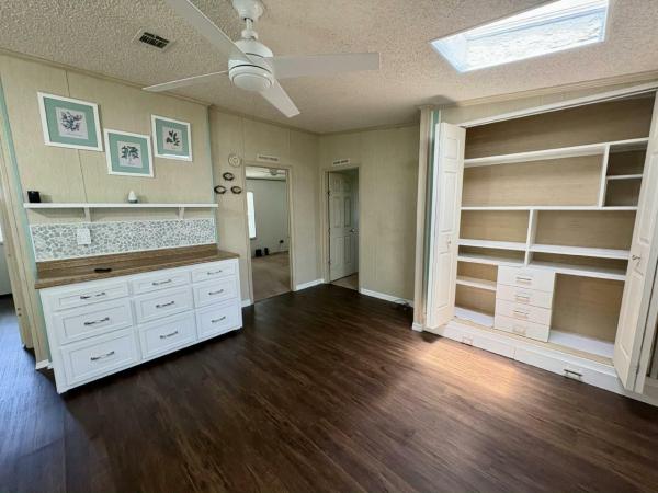 1989 GLEN Manufactured Home