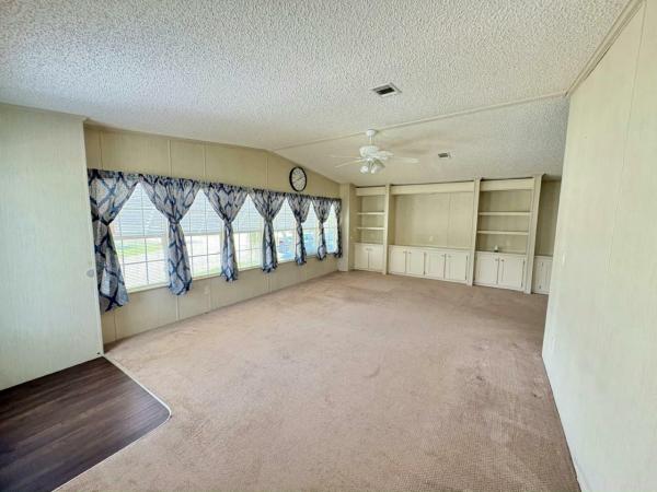 1989 GLEN Manufactured Home