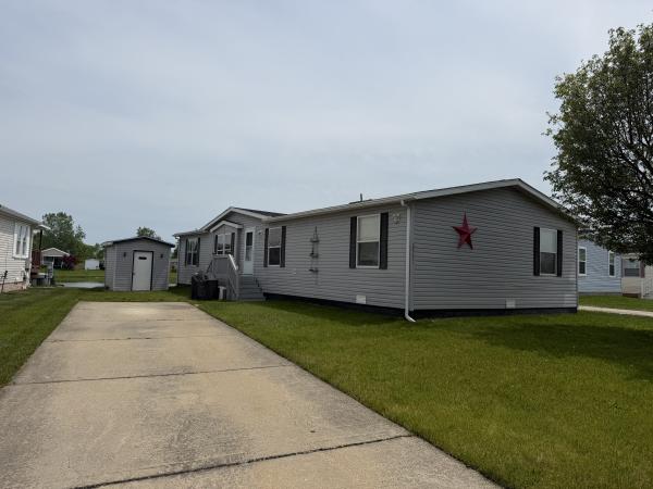 2002 Schult Mobile Home For Sale
