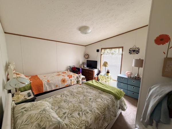 2002 Schult M310146AB Mobile Home