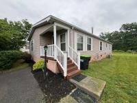 2006 Pine Grove Mobile Home