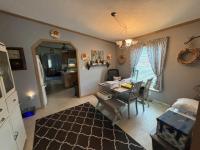 2006 Pine Grove Mobile Home