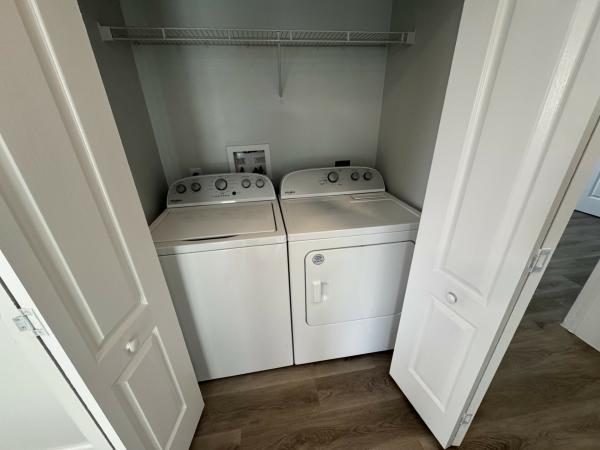 2016 Skyline 4800 Mobile Home