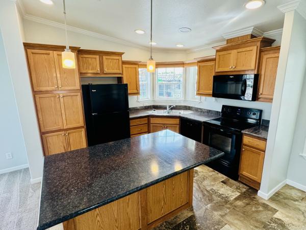 2016 Skyline 4800 Mobile Home