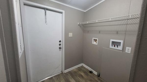 2011 Southern Energy Homes Mobile Home For Sale