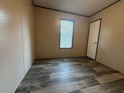 Photo 5 of 16 of home located at 204 Peggy #Pg204 Conroe, TX 77301