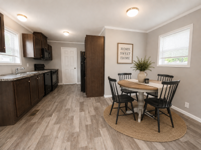 Photo 5 of 29 of home located at 11981 Springbrook Court #10 Romeo, MI 48065
