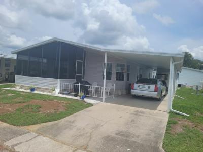 Mobile Home at 5925 Utopia Dr Zephyrhills, FL 33540