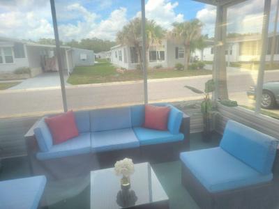 Photo 3 of 20 of home located at 5925 Utopia Dr Zephyrhills, FL 33540