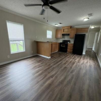 Photo 5 of 17 of home located at 107 Nightingale Way Thomasville, GA 31792