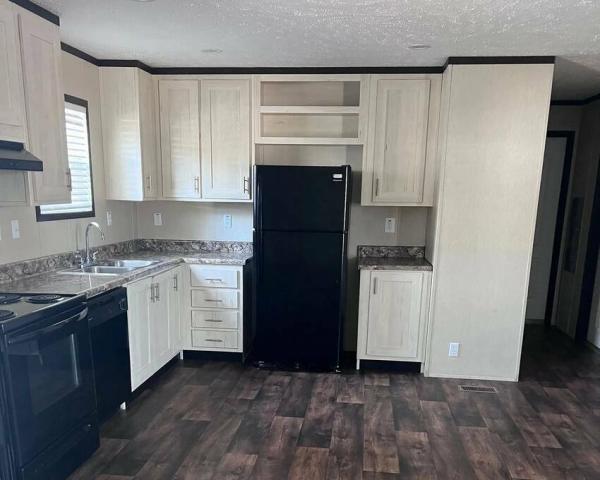 2020 166032A  Home