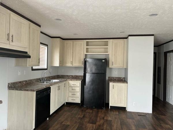 2020 166032A  Home
