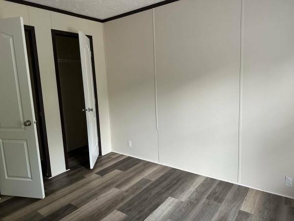 2020 166032A  Home