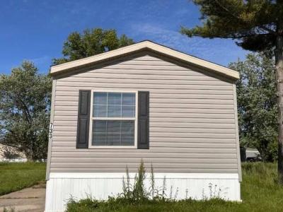 Mobile Home at 2220 Dunkelburg Rd Lot#733 Fort Wayne, IN 46819