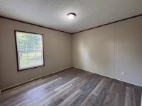2018 LH168032AF  Home
