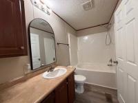 2018 LH168032AF  Home