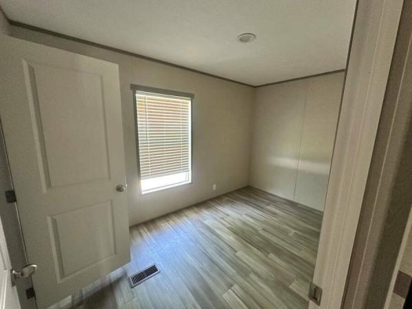 2025 22MAC16663AH25  Home