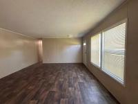 2017 LH168032AF  Home