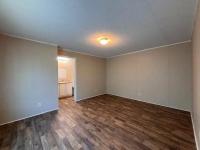 2017 LH168032AF  Home