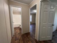 2017 LH168032AF  Home