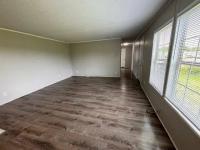 2018 LH168032LF  Home