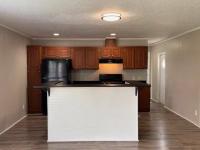 2018 LH168032LF  Home