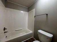 2018 LH168032LF  Home