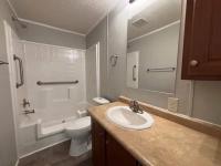 2018 LH168032LF  Home