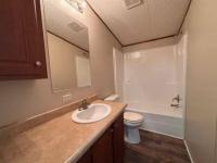 2017 LH167232B  Home