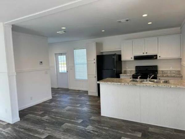 2023 RH2562E  Home
