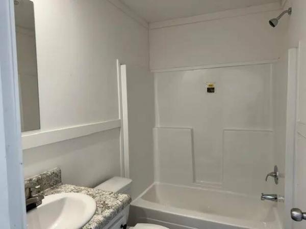 2023 RH2562E  Home